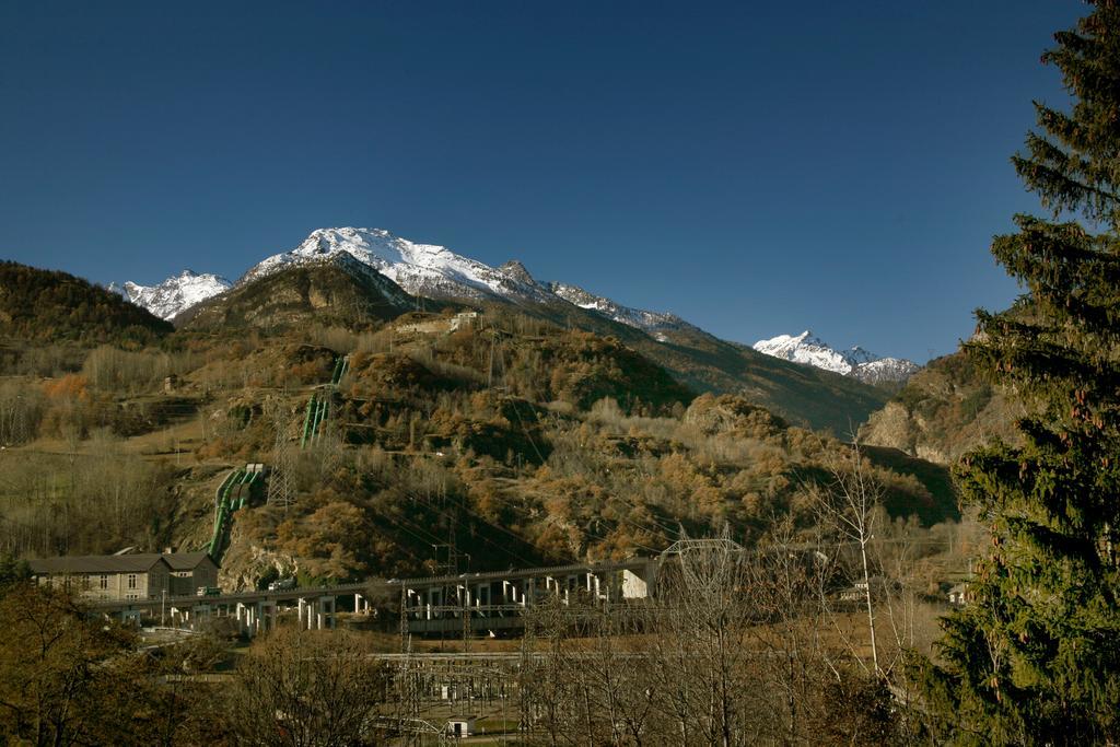 Hotel Edelweiss Villeneuve Εξωτερικό φωτογραφία