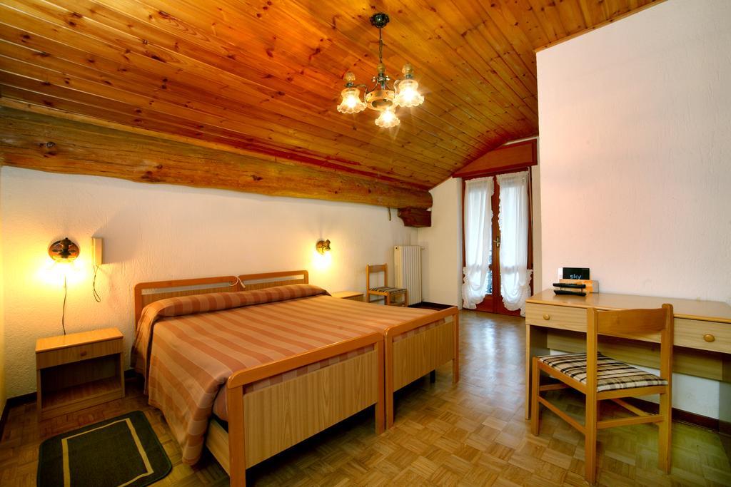 Hotel Edelweiss Villeneuve Εξωτερικό φωτογραφία